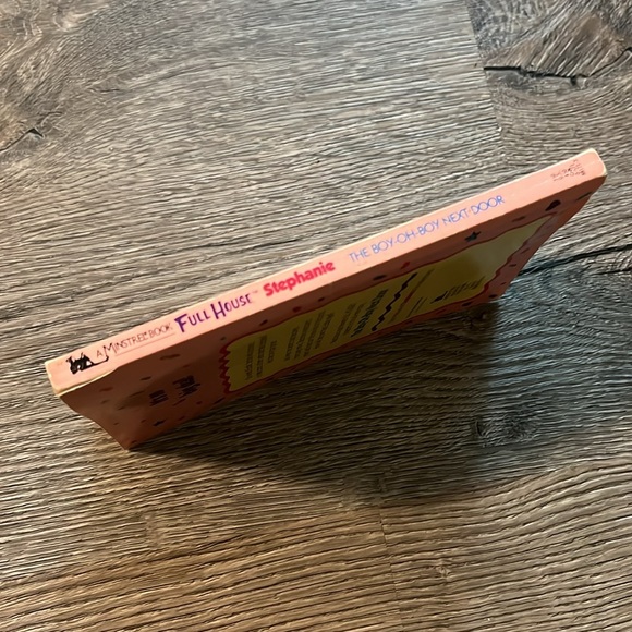 VINTAGE Full House Stephanie Books Lot of 2, 1990’s a Minstrel Book - Picture 11 of 13